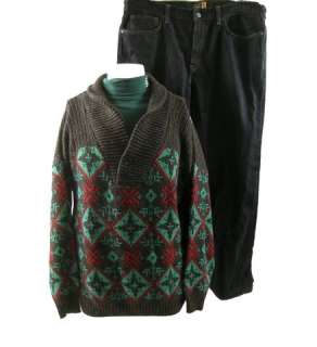 The Night Before Isaac (Seth Rogen) Movie Costumes | Premiere Props