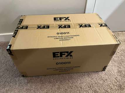 EFX Ahsoka Tano Lightsaber set - BRAND NEW