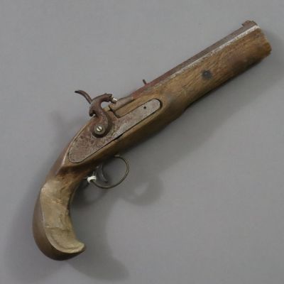 PIRATES OF THE CARIBBEAN - original movie prop Pirate Pistol. Collectables - Movie memorabilia | Auctionet