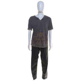 Passengers – Jim Preston’s (Chris Pratt) Outfit - 37-16 | Icons of Pop Culture