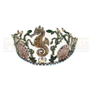 Lot 60 - I Know What You Did Last Summer” – Helen Shivers‘ (Sarah Michelle Gellar) Croaker