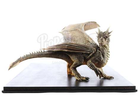 DRAGONHEART (1996) - Lot 217 - Phil Tippett Collection: Draco (Sean Connery) Large Winged Maquette
