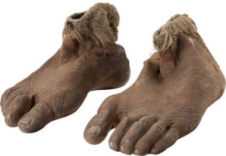 Harry and the Hendersons TV Series (Amblin TV, 1991-1993), Kevin Peter Hall "Harry" Feet Costume Footwear.