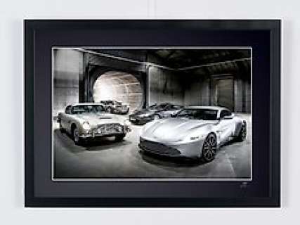 James Bond - History of James Bond Aston Martin Cars | James Bond - History of James Bond Aston Martin Cars - Photography, Luxury Wooden Framed 70X50 cm - Limited Edition Nr 06 of 20 - Serial ID 17618 - Original Certificate (COA), Hologram Logo Editor and QR Code | Catawiki