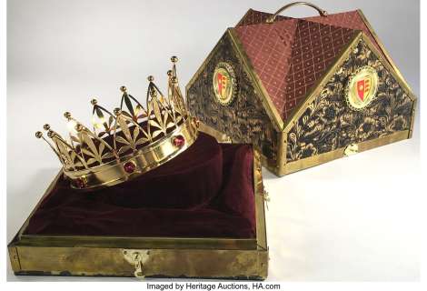 "King George" hero crown and peaked crown box from Once Upon a Time Season 1, Episode 10.... | Profiles in History