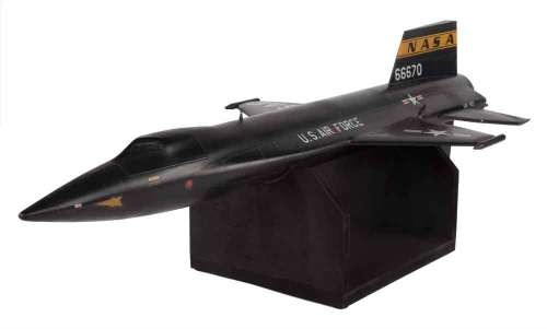 Lot 1167 - X-15 aircraft filming miniature from Night at the Museum: Battle of the Smithsonian