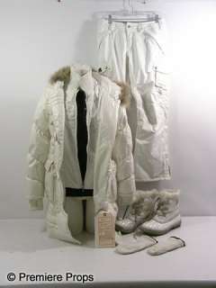 RED - Sarah (Mary-Louise Parker) Costume | Premiere Props