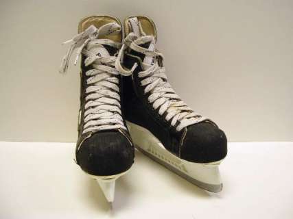 Mac Cauley Culkin’s Skates from "Getting Even wit | Star Wares Collectibles