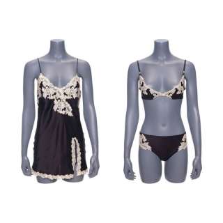 WOLF OF WALL STREET, THE (2013) - Lot #98: Naomi LaPaglia‘s (Robbie) Morning Fight Costume with Screen-Matched Slip