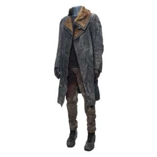 BLADE RUNNER 2049 (2017) - Lot #200 : K‘s (Ryan Gosling) Screen-Matched Seawater-Distressed Costume