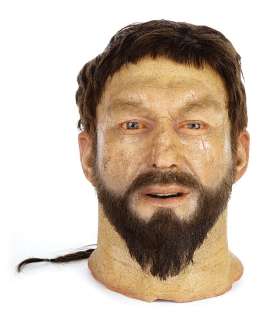 Lot 1817 - King Leonidas‘ hero severed head from 300: Rise of an Empire.