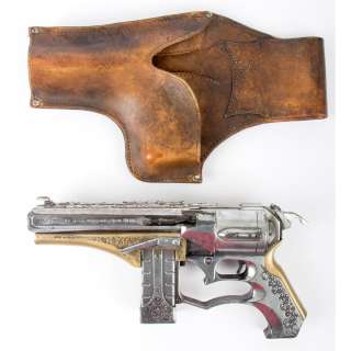 Lot 13 - Hick‘s Gun and Holster from Priest