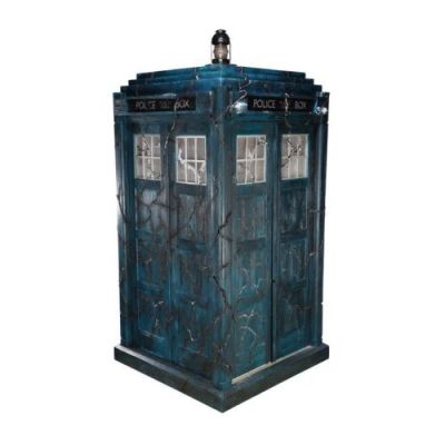 Doctor Who (Tv Series, 2005-2022) | Screen-matched ’Eve of the Daleks’ TARDIS | Propstore