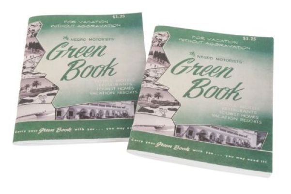 GREEN BOOK (2018) - Lot #754 : Frank "Tony Lip" Vallelonga‘s (Viggo Mortensen) Pair of "Green Books"