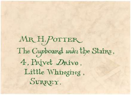 HARRY POTTER AND THE SORCERER’S STONE (WARNER BROS. ENTERTAINMENT, 2001) - SCREEN-USED HARRY POTTER’S HOGWARTS ACCEPTANCE LETTER/ENVELOPE PROP. | Hake’s