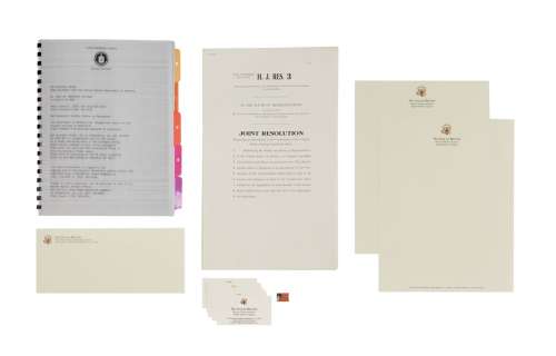 Homeland - Nicholas Brody (Damian Lewis) Paper Props with Pin