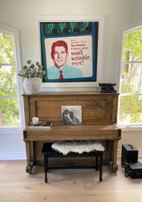 Lady Gaga piano from A STAR IS BORN played by Gaga and Cooper | eBay US (Buy It Now)