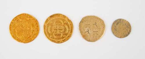 Pirates Of The Caribbean: Curse Of The Black Pearl (2003). Four Spanish Prop Coins, gold and… | Ewbank’s