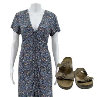 Eddington Louise (Emma Stone) Screen Worn Maxi Dress & Sandals Ch 2 Sc 36 | VIP Fan Auctions