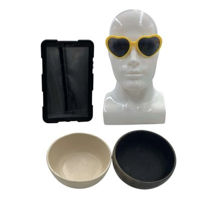 Blink Twice Tom Screen Used Tablet, Bowl Set & Sunglasses | VIP Fan Auctions
