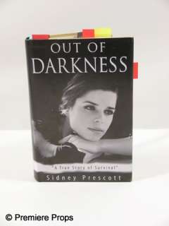 Lot 131 - Scream 4 Sidney Prescott (Neve Campbell) Out of Darkness Book Movie Props
