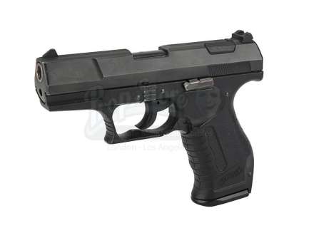 JAMES BOND: DIE ANOTHER DAY (2002) - Lot 424 - James Bond‘s (Pierce Brosnan) Walther P99 Pistol