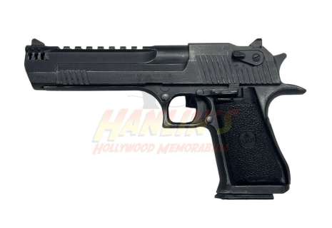 Deadpool 2 (2018) - Deadpool’s (Ryan Reynolds) Desert Eagle Casting Master Approved Paint Master | Hanlin Auction Service