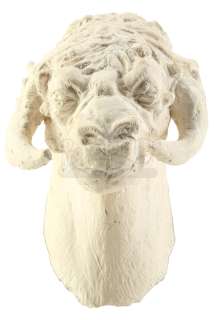 STAR WARS: THE EMPIRE STRIKES BACK (1980) - Lot 702 - Early Tauntaun Puppet Sculpt Head Casting
