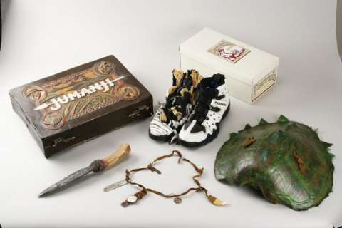 Robin Williams Jumanji game, tooth necklace, etc | Profiles in History