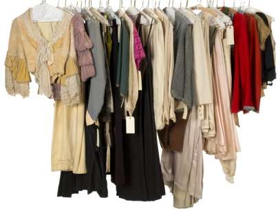 VINTAGE PARAMOUNT WOMEN’S GARMENTS | Julien’s