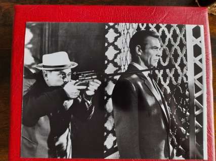 James Bond 007: From Russia with Love - Lot of 5 Vintage original stills | Catawiki