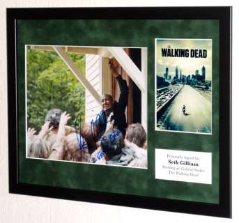 The Walking Dead - Seth Gilliam (Father Gabriel Stokes) Premium Framed, signed + Certificate of Authenticity | Catawiki