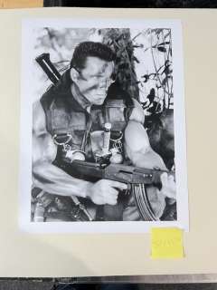 Commando (1985) - Arnold Schwarzenegger - Collector Image - Size 56x42 cm - 100% new - Gallery Stamp , sign 1/20 pcs - Never Exposed - Baryta - Flat shipped ! - No carton tube - Ready to Frame size A3 42x30 cm | Catawiki