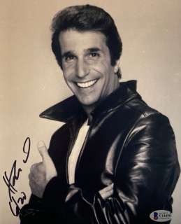 Happy Days - Henry Winkler - 20x25 cm Photo with Beckett COA | Catawiki