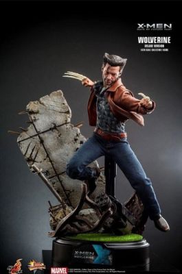 Hot Toys MMS660 - Logan Hugh Jackman Wolverine - Figure - 1973 X-Men Days of Future Past 1/6 Scale Figure Deluxe Version - Plastic | Catawiki