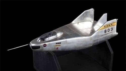 Lot 1168 - Northrop M2-F3 aircraft filming miniature from Night at the Museum: Battle of the Smithsonian