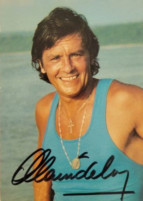 French Actor - Signed by Alain Delon - Autograph, Magazine Cover With COA of Beckett | Catawiki
