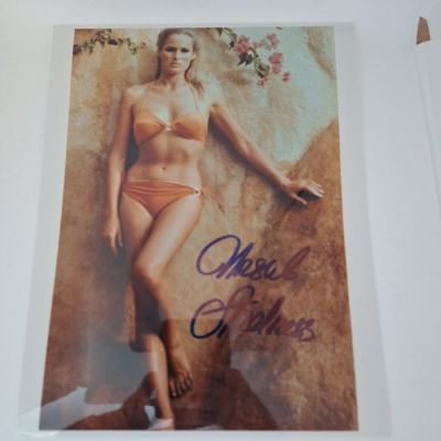 James Bond, James Bond 007: Dr. No - Ursula Andress as Honey Rider - signed with Certified Genuine bc holographic COA | Catawiki