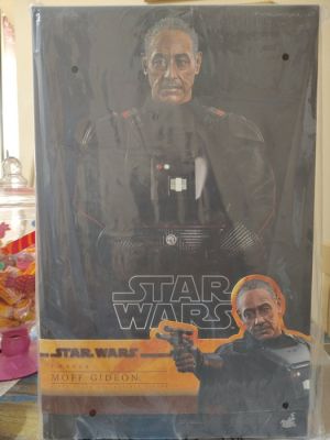 Hot Toys - Action figure Moff Gideon - 2020+ - China | Catawiki