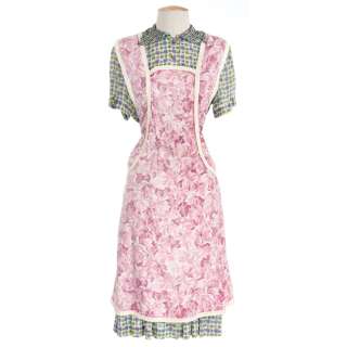 Lot 1034 - Sally Fields “Mrs. Gump” dress and apron from Forrest Gump