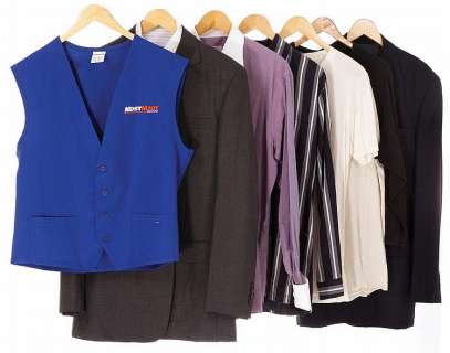 Lot 374 - Collection of (5) "Dick" as played Jim Carrey costumes from Fun with Dick and Jane.