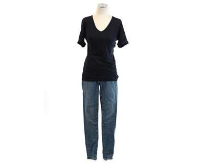 Under The Dome - Lot 401 - Julia‘s Navy V-Neck Outfit