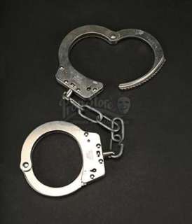Now You See Me 2 - Lot 151 - Dylan‘s Handcuffs