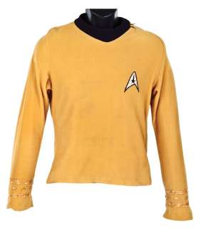Lot 909 - WILLIAM SHATNER “CAPT. KIRK” TUNIC FROM STAR TREK:THE ORIGINAL SERIES