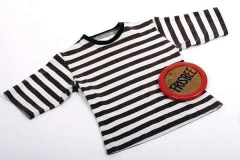 Lot 19 - "Addams Family" Shirt