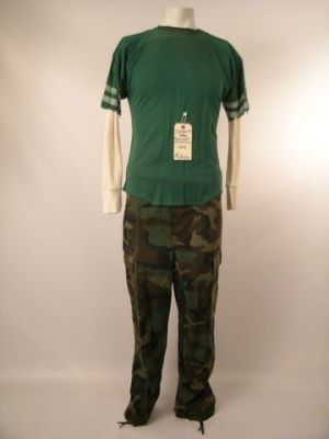 The Last Stand Lewis Dinkum (Johnny Knoxville) Movie Costumes | Premiere Props