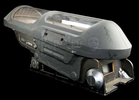 PASSENGERS (2016) - Lot 515 - Avalon Hibernation Pod