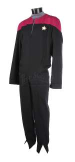 STAR TREK: GENERATIONS (1994) - Lot 660 - Commander Riker‘s (Jonathan Frakes) Starfleet Uniform