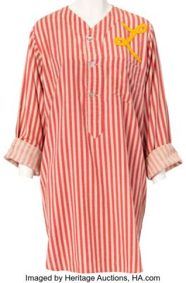 Laverne & Shirley (ABC TV, 1976-1983), Penny Marshall "Laverne DeFazio" Nightshirt from Series Finale Episode "Here Today, Gone Tomorrow".