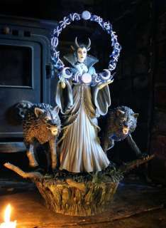 Dream Figures - Anne Stokes - Statue, Moon Witch - Limited - 43 cm - polyresin - 2023 | Catawiki